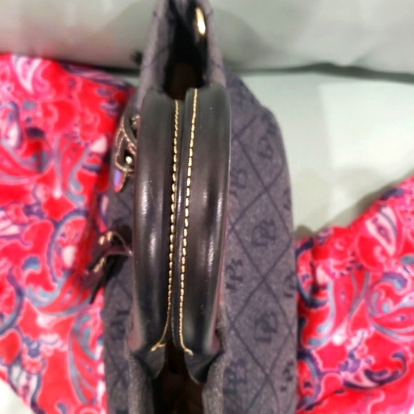 EUC DOONEY BOURKE SIGNATURE JACQUARD SATCHEL. - Picture 11 of 16